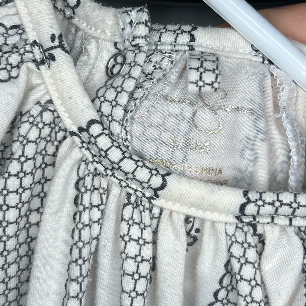 Jessica Simpson White and Black Kids Romper - Picture 3 of 9